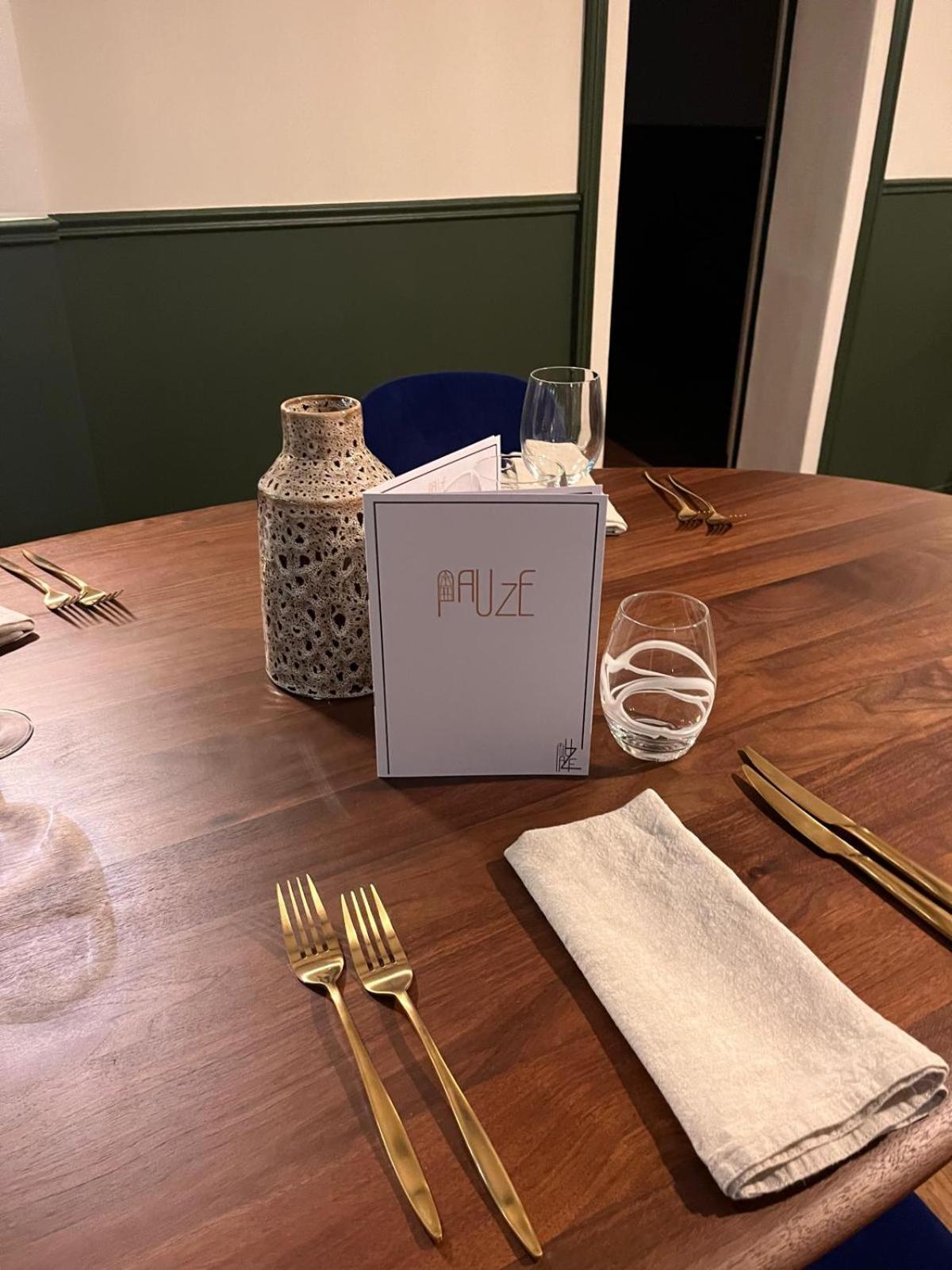 Logis - Saint-louis & Restaurant Pauze Bollezeele