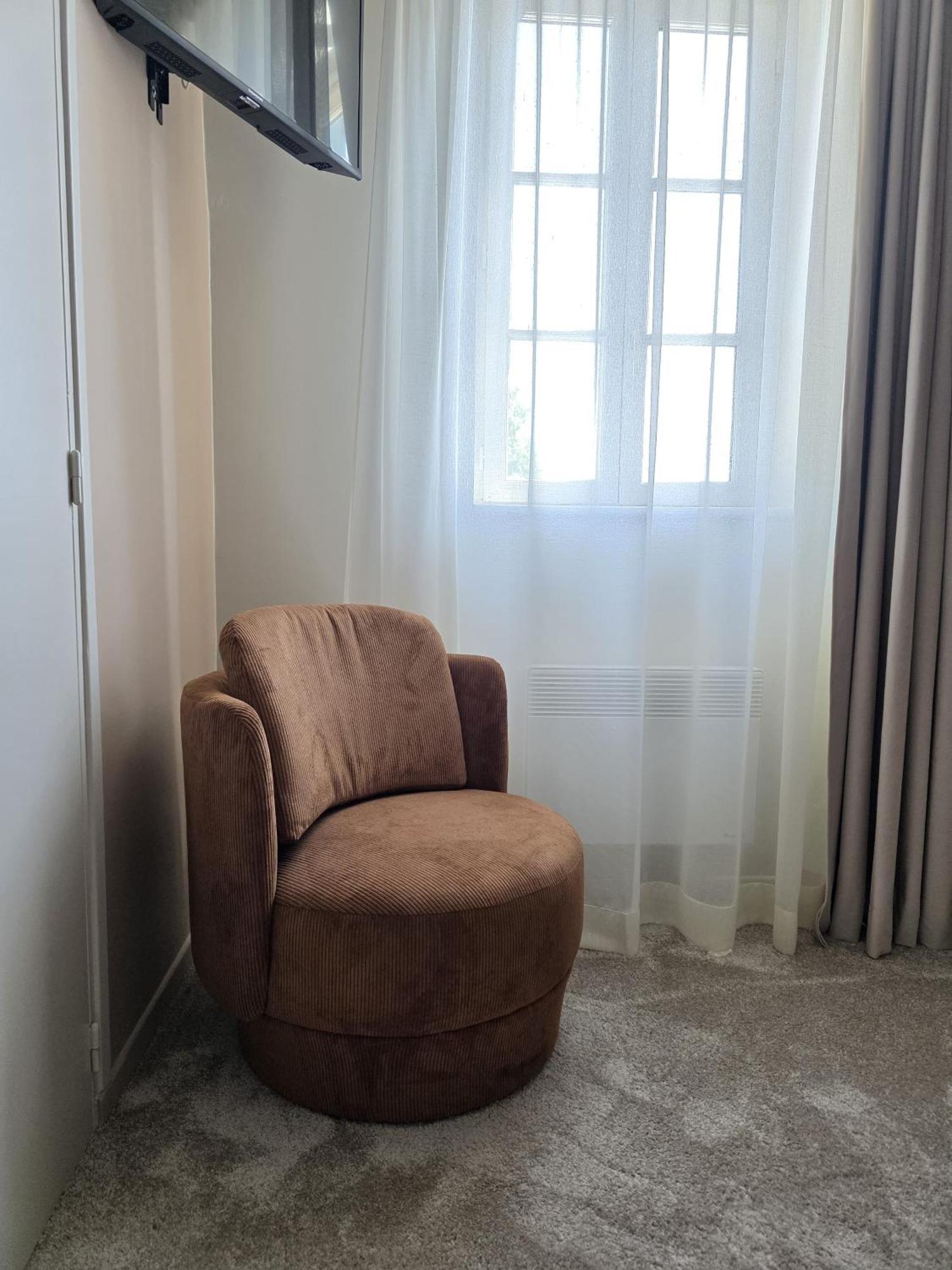 Hotel Logis Saint Louis Bollezeele